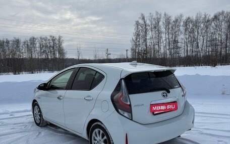 Toyota Aqua I, 2018 год, 1 500 000 рублей, 4 фотография