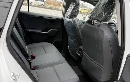 Toyota RAV4, 2025 год, 4 400 000 рублей, 7 фотография