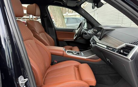 BMW X7, 2023 год, 14 397 000 рублей, 26 фотография