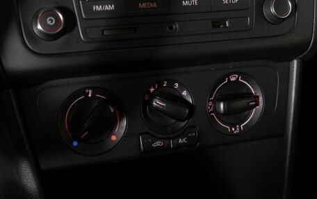 Volkswagen Polo VI (EU Market), 2017 год, 1 150 000 рублей, 13 фотография