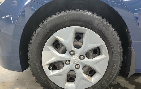 Hyundai Solaris II рестайлинг, 2015 год, 1 155 000 рублей, 22 фотография