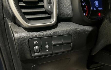 KIA Sportage IV рестайлинг, 2020 год, 2 400 000 рублей, 31 фотография