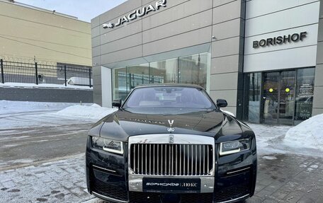 Rolls-Royce Ghost Series II рестайлинг, 2024 год, 43 000 000 рублей, 5 фотография