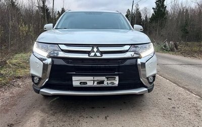 Mitsubishi Outlander III рестайлинг 3, 2018 год, 2 750 000 рублей, 1 фотография