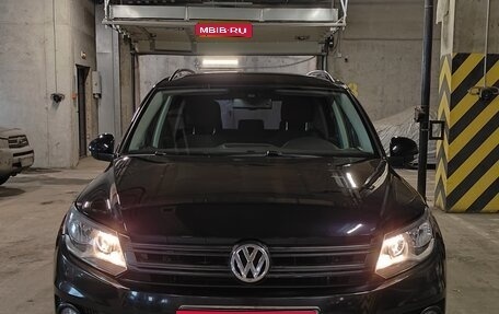 Volkswagen Tiguan I, 2012 год, 950 000 рублей, 1 фотография