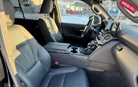 Toyota Land Cruiser, 2021 год, 9 600 000 рублей, 28 фотография