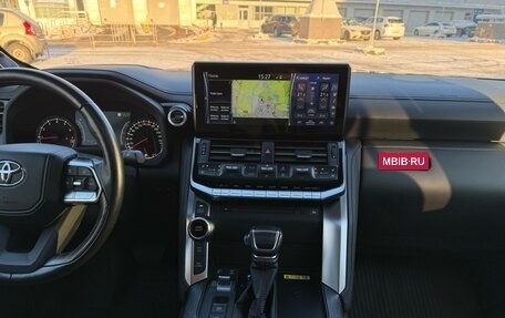 Toyota Land Cruiser, 2021 год, 9 600 000 рублей, 21 фотография