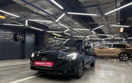 Hyundai Solaris II рестайлинг, 2021 год, 1 900 000 рублей, 5 фотография