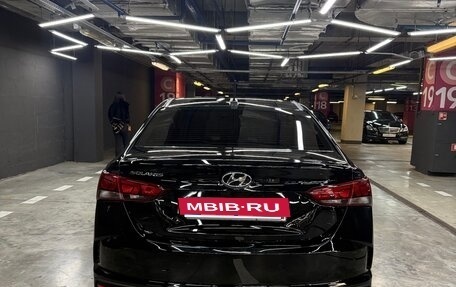 Hyundai Solaris II рестайлинг, 2021 год, 1 900 000 рублей, 9 фотография