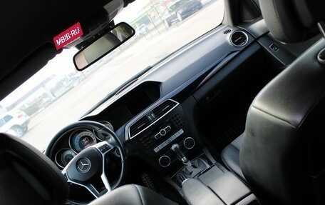 Mercedes-Benz C-Класс, 2011 год, 1 399 000 рублей, 26 фотография