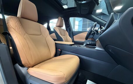 Lexus RX IV рестайлинг, 2025 год, 7 450 000 рублей, 25 фотография