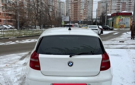 BMW 1 серия, 2011 год, 600 000 рублей, 9 фотография