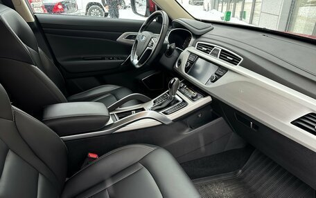 Geely Atlas I, 2019 год, 1 650 000 рублей, 18 фотография