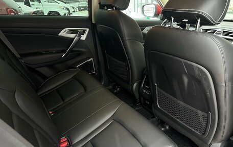 Geely Atlas I, 2019 год, 1 650 000 рублей, 17 фотография