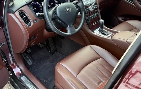 Infiniti QX50 I рестайлинг, 2017 год, 2 700 000 рублей, 7 фотография