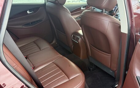 Infiniti QX50 I рестайлинг, 2017 год, 2 700 000 рублей, 10 фотография