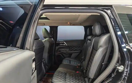 Mitsubishi Outlander, 2023 год, 3 735 400 рублей, 14 фотография