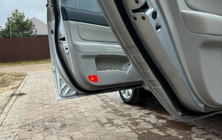 Hyundai Sonata VI, 2006 год, 650 000 рублей, 18 фотография