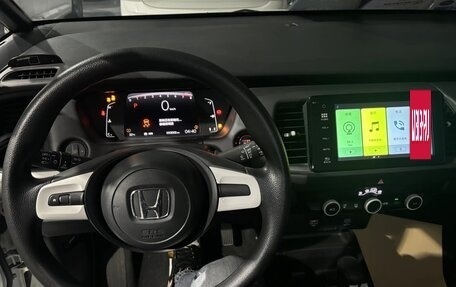 Honda Fit, 2021 год, 1 040 000 рублей, 2 фотография