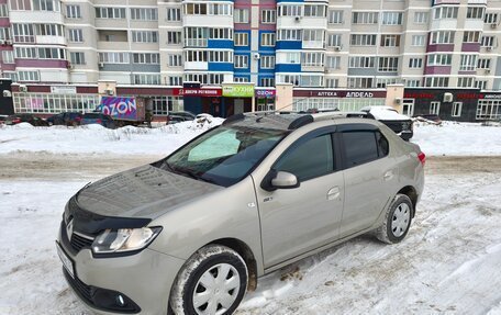 Renault Logan II, 2017 год, 920 000 рублей, 3 фотография