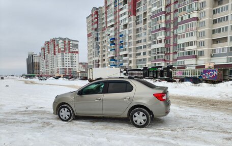 Renault Logan II, 2017 год, 920 000 рублей, 5 фотография