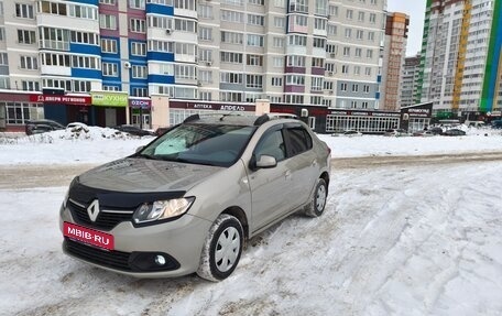 Renault Logan II, 2017 год, 920 000 рублей, 12 фотография