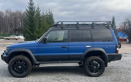 Mitsubishi Pajero III рестайлинг, 1994 год, 1 950 000 рублей, 3 фотография