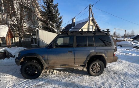 Mitsubishi Pajero III рестайлинг, 1994 год, 1 950 000 рублей, 24 фотография