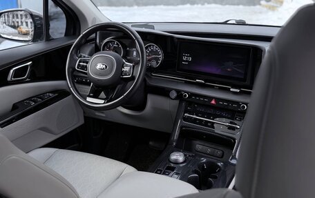 KIA Carnival, 2020 год, 3 800 000 рублей, 7 фотография