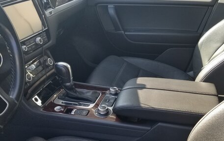 Volkswagen Touareg III, 2016 год, 4 100 000 рублей, 5 фотография