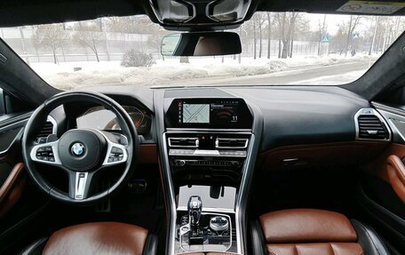 BMW 8 серия, 2021 год, 7 440 000 рублей, 13 фотография