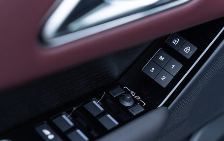 Land Rover Range Rover Velar I, 2025 год, 11 790 000 рублей, 18 фотография