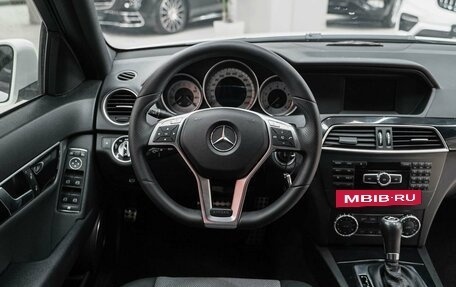 Mercedes-Benz C-Класс, 2012 год, 1 250 000 рублей, 11 фотография