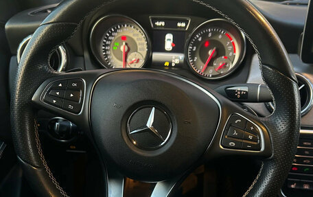 Mercedes-Benz GLA, 2016 год, 2 350 000 рублей, 14 фотография