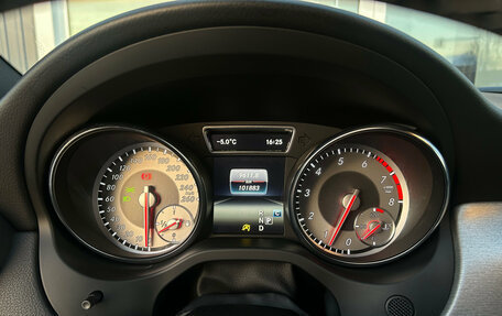 Mercedes-Benz GLA, 2016 год, 2 350 000 рублей, 17 фотография