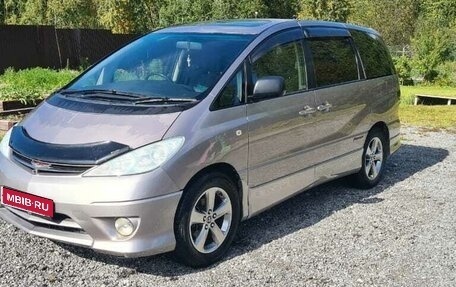 Toyota Estima III рестайлинг -2, 2005 год, 1 350 000 рублей, 1 фотография