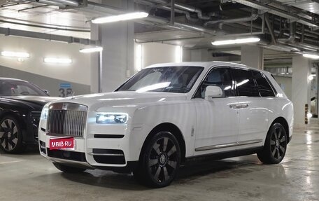 Rolls-Royce Cullinan, 2023 год, 38 500 000 рублей, 1 фотография