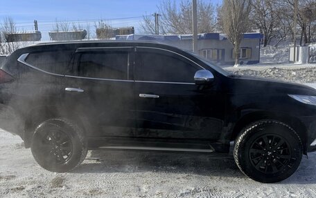 Mitsubishi Pajero Sport III рестайлинг, 2019 год, 3 450 000 рублей, 5 фотография