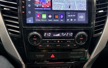 Mitsubishi Pajero Sport III рестайлинг, 2019 год, 3 450 000 рублей, 10 фотография