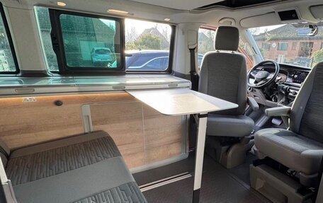 Volkswagen California T6, 2020 год, 6 350 000 рублей, 9 фотография