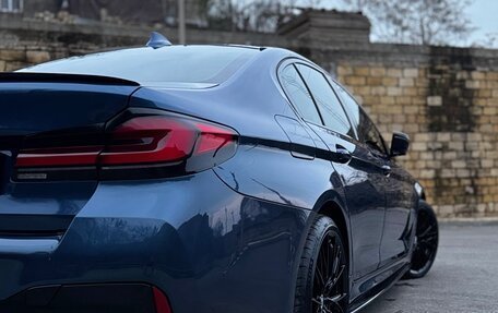 BMW 5 серия, 2022 год, 7 050 000 рублей, 6 фотография