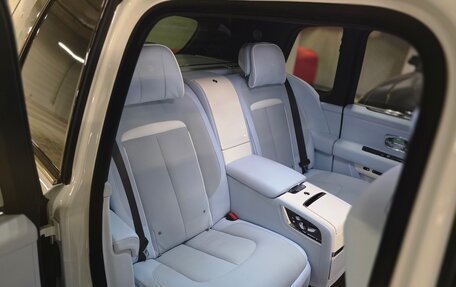 Rolls-Royce Cullinan, 2023 год, 38 500 000 рублей, 12 фотография