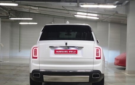 Rolls-Royce Cullinan, 2023 год, 38 500 000 рублей, 4 фотография