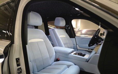 Rolls-Royce Cullinan, 2023 год, 38 500 000 рублей, 22 фотография