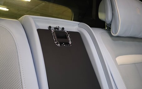 Rolls-Royce Cullinan, 2023 год, 38 500 000 рублей, 13 фотография