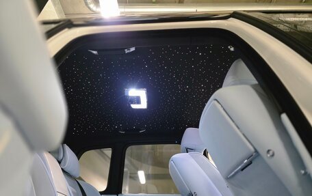 Rolls-Royce Cullinan, 2023 год, 38 500 000 рублей, 18 фотография