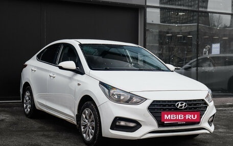 Hyundai Solaris II рестайлинг, 2019 год, 895 000 рублей, 3 фотография