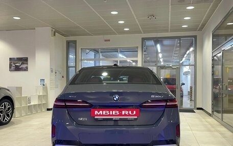 BMW 5 серия, 2025 год, 8 980 000 рублей, 4 фотография