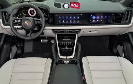 Porsche Cayenne III, 2025 год, 26 752 944 рублей, 11 фотография