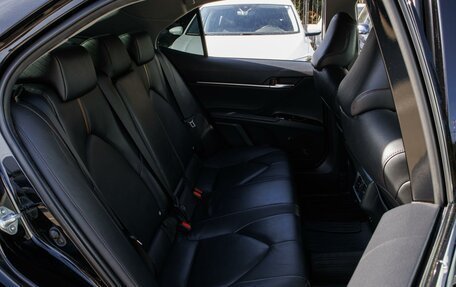 Toyota Camry, 2018 год, 2 899 000 рублей, 7 фотография